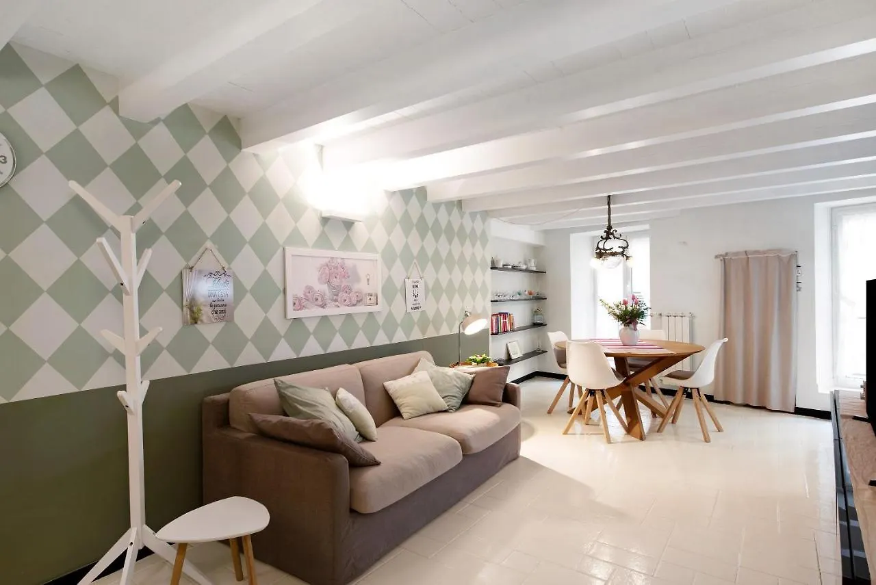 Casa Fiordaliso - Arenzanohost Apartment Italy