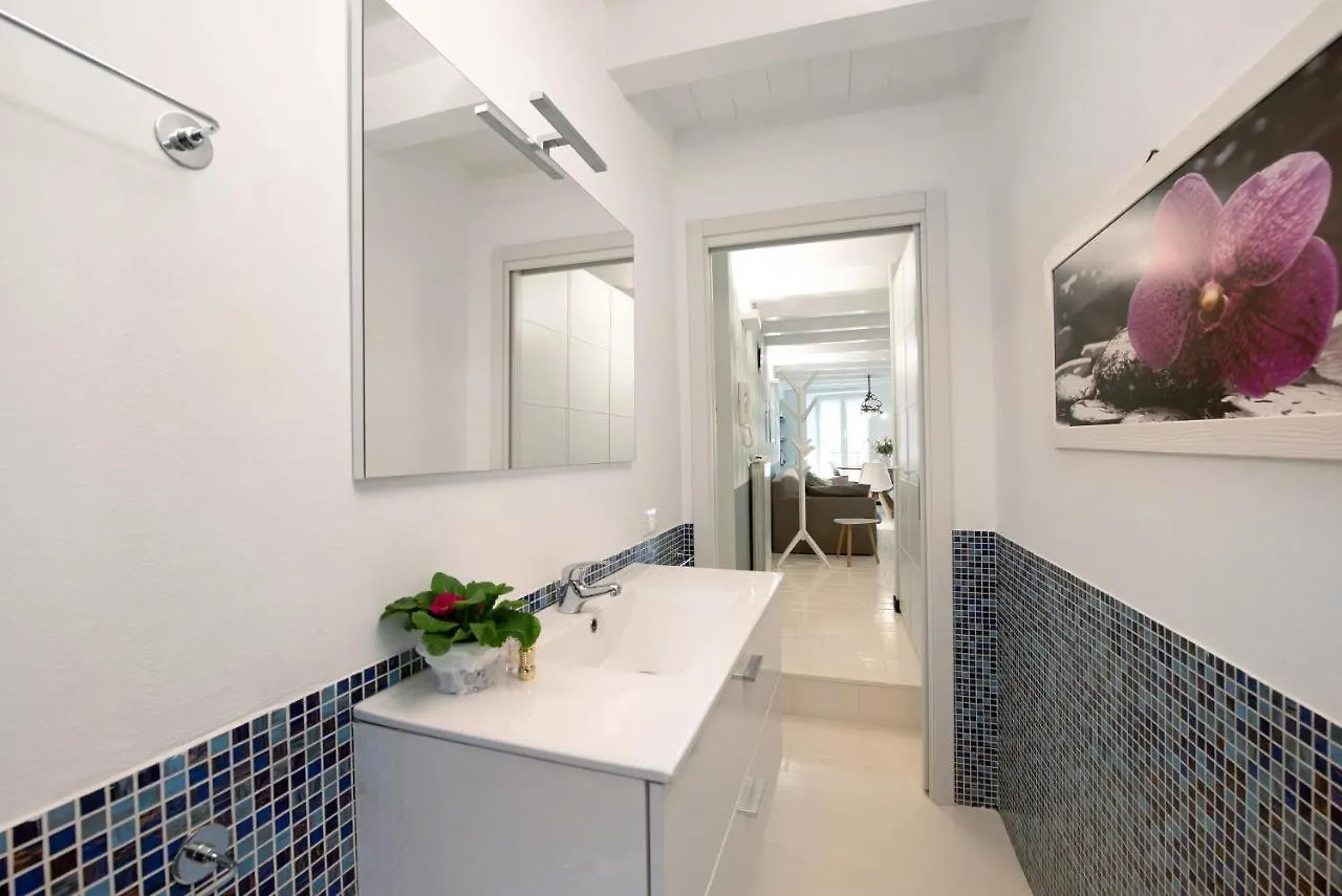 Casa Fiordaliso - Arenzanohost Apartment  Arenzano
